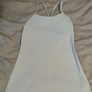 White lululemon tank top